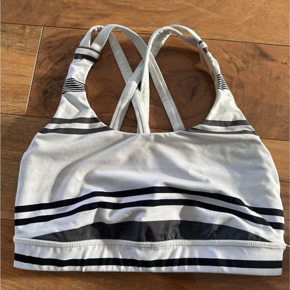 Lululemon Energy Bra - size xs/s (2-4) - Picture 1 of 3